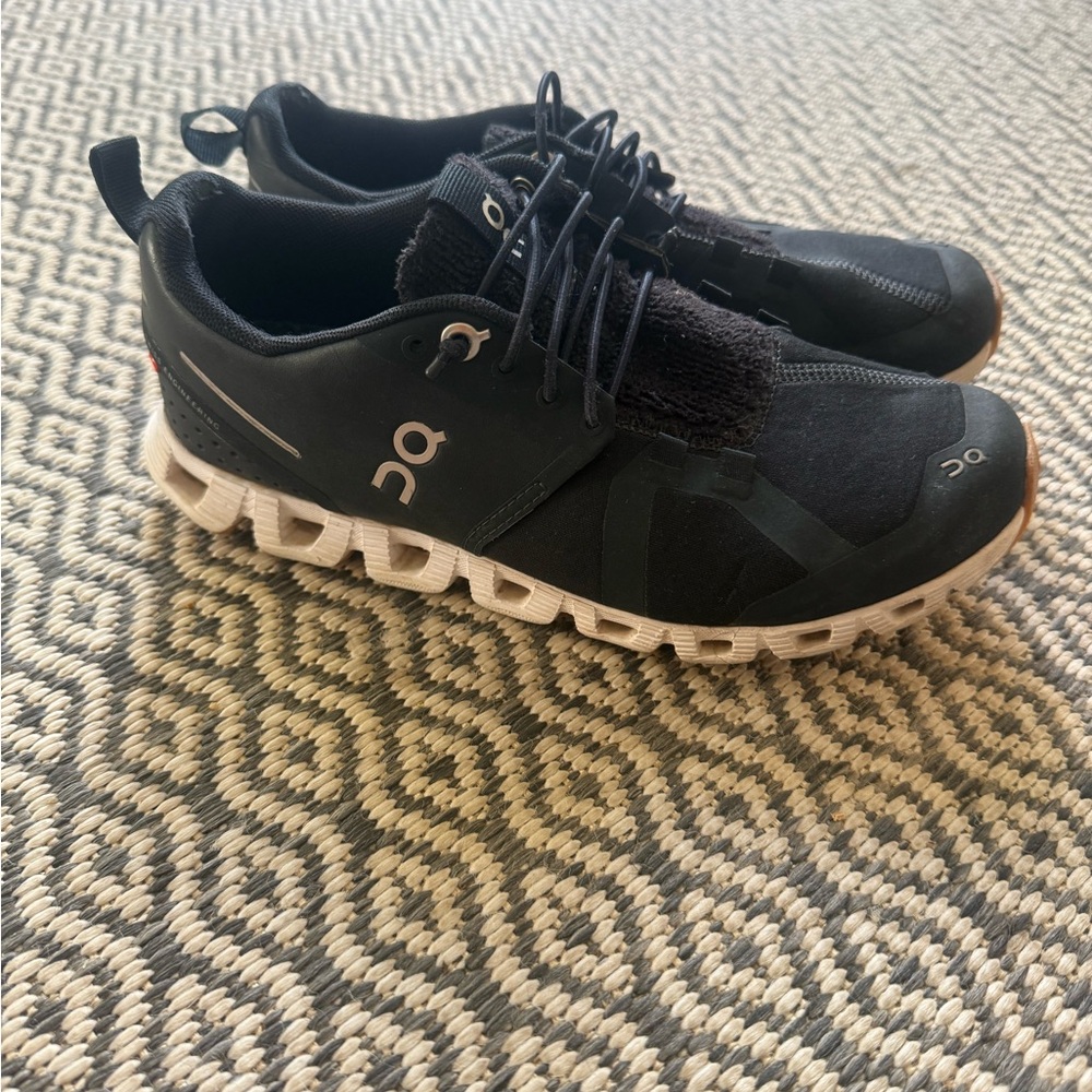 On Cloud 6 Women’s Running Shoes